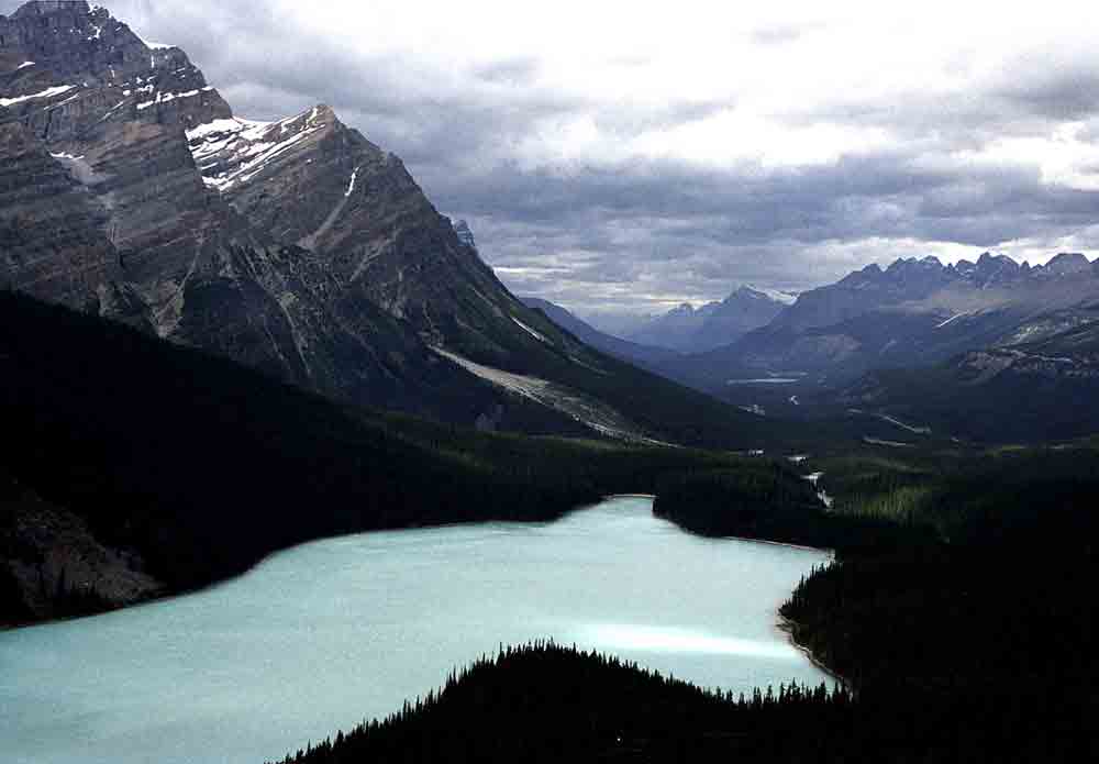 Canada - Las Rocosas - parque nacional de Banff - lago Peyto.jpg